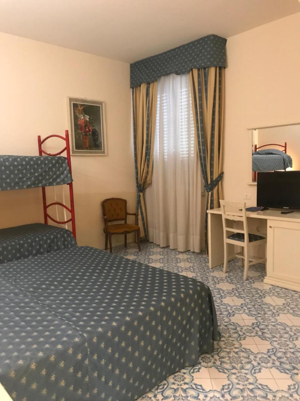 Hotel Alexander Palme Chianciano Terme Exterior foto