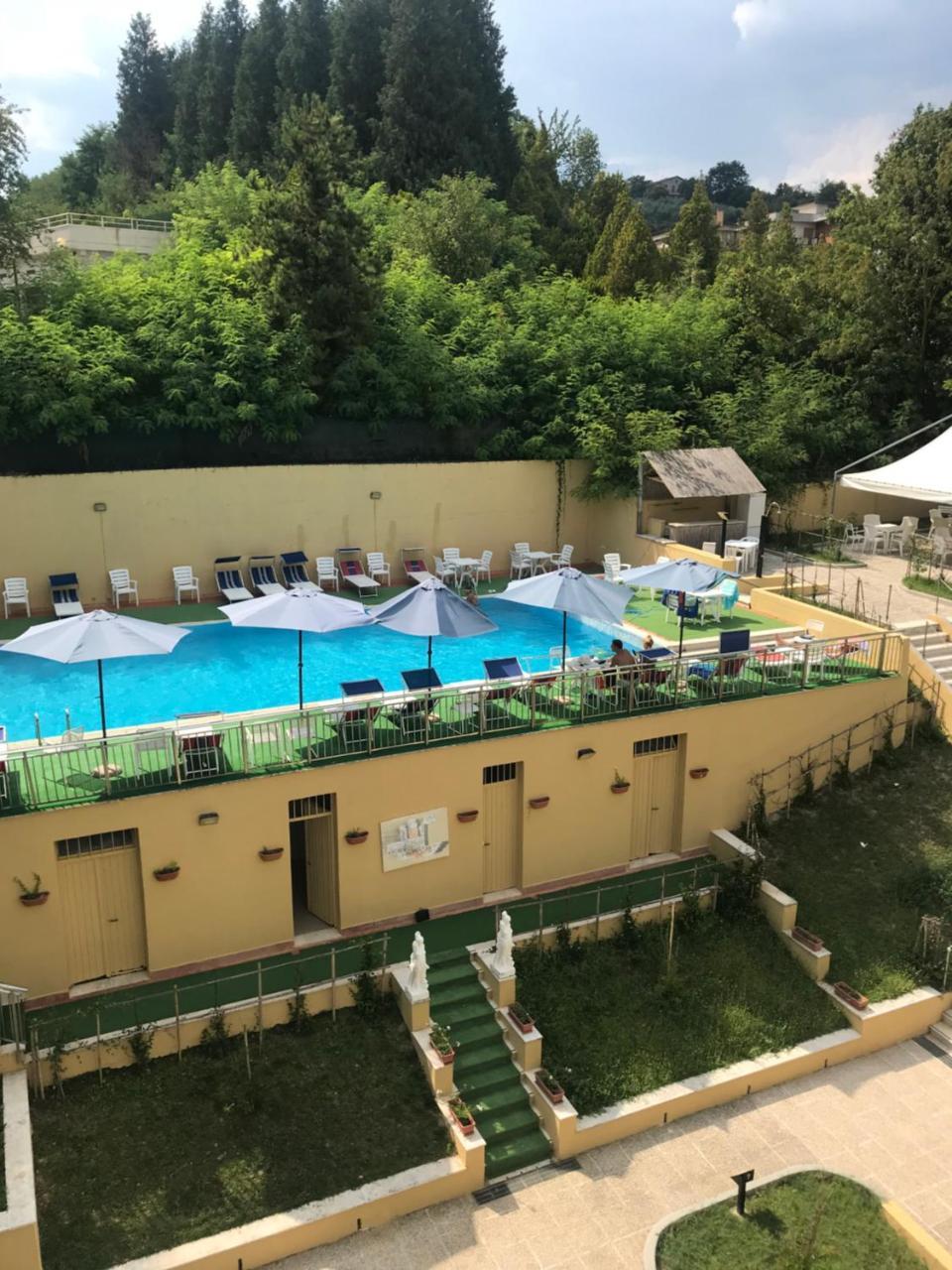 Hotel Alexander Palme Chianciano Terme Exterior foto